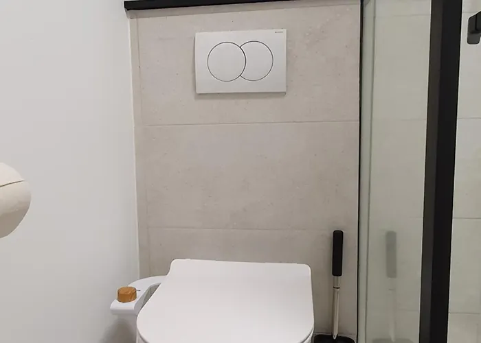 Apartment Cosy Near Hospital Faculty